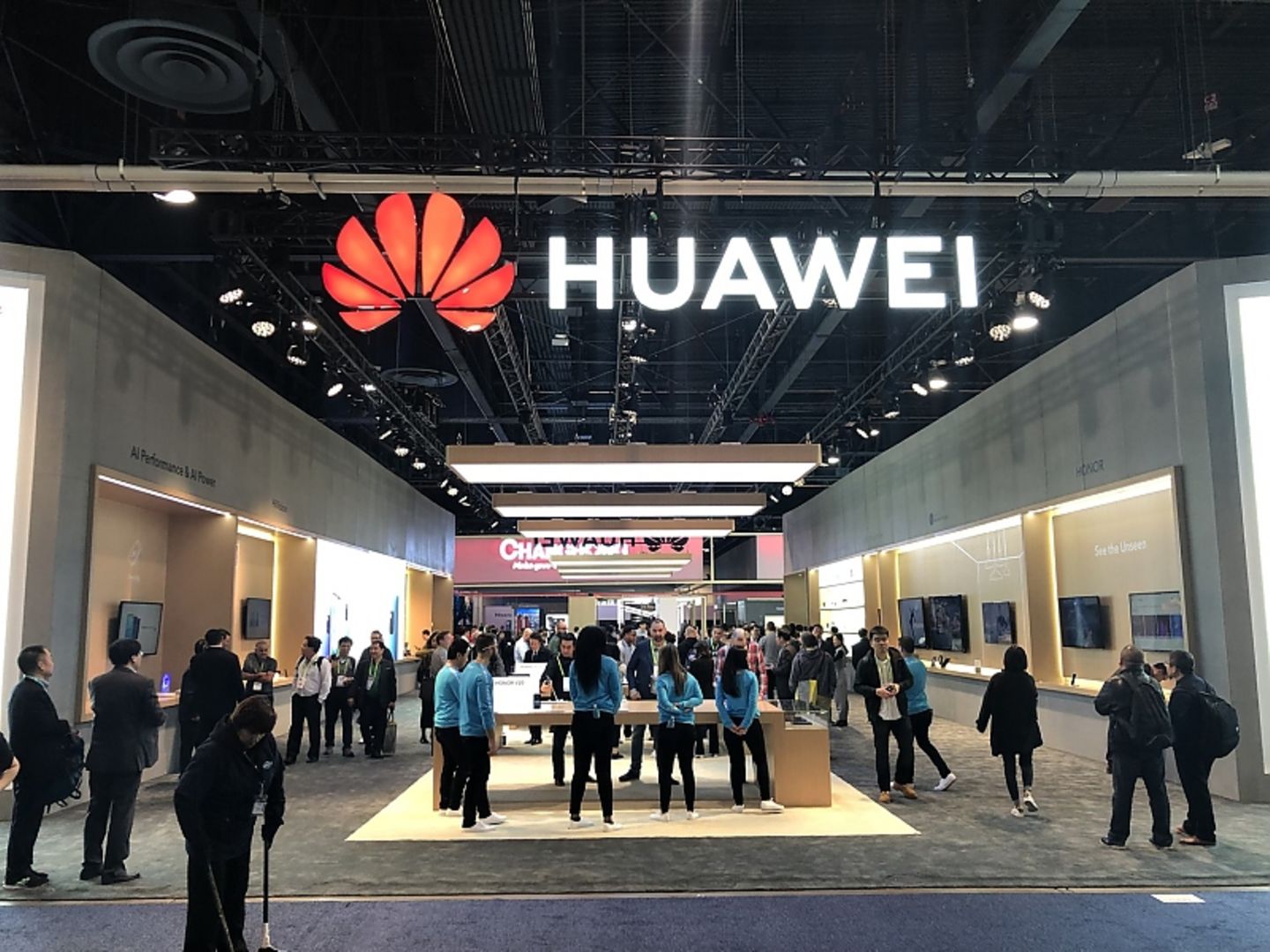 CES 2019 - Stand von Huawei