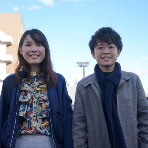 Die japanischen Studentinnen Mayu Otaki und Misato Kawasaki