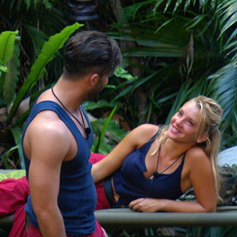 Die sexuelle Spannung zwischen Domenico und Evelyn war bereits an Tag 1 im Dschungel nur schwer zu leugnen