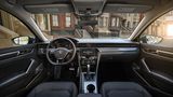 VW Passat USA 2020 - der Innenraum im bekannten VW-Look