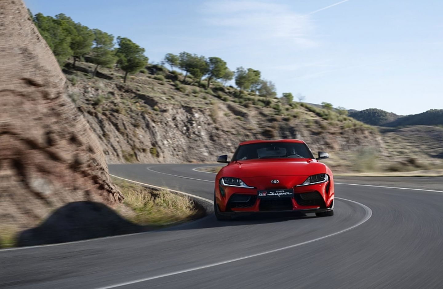 Toyota GR Supra 3.0 - 250 km/h schnell