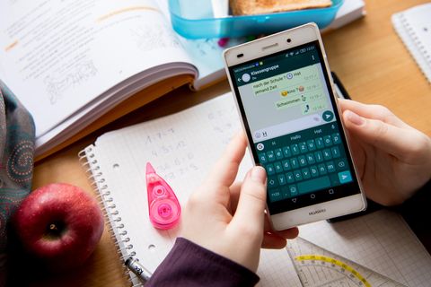 Schlafstörungen wegen Smartphone-Dauerbetrieb