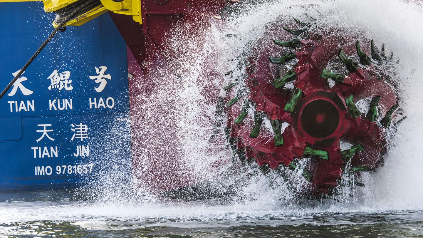 Tian Kun Hao ist Asiens größter Schiffsbagger.