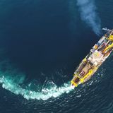 Die Tian Kun Hao schneidet den Meeresuntergrund auf, um ihn dann aufzusaugen.