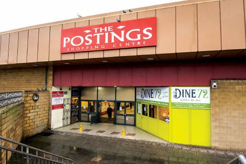 Einst für stolze 4,25 Millionen Pfund gebaut, steh das Shopping Center "The Postings" heute weitgehend leer