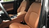 Jaguar XF 30d - bequeme Sitze vorn
