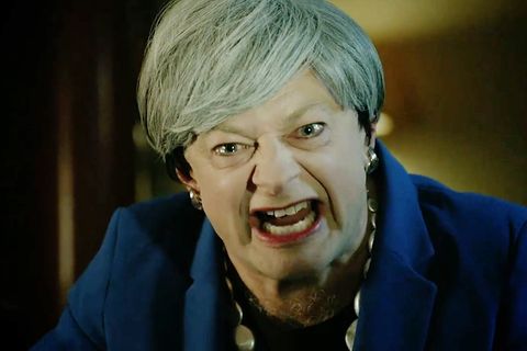 Andy Serkis parodiert Theresa May als Gollum