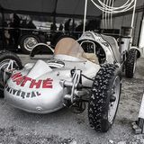 Mit dem legendäre Fetzenflieger fuhr Otto Mathé in den 1950er Jahren den Konkurrenten um die Ohren