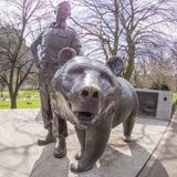 Bären-Denkmal in Edinburgh.