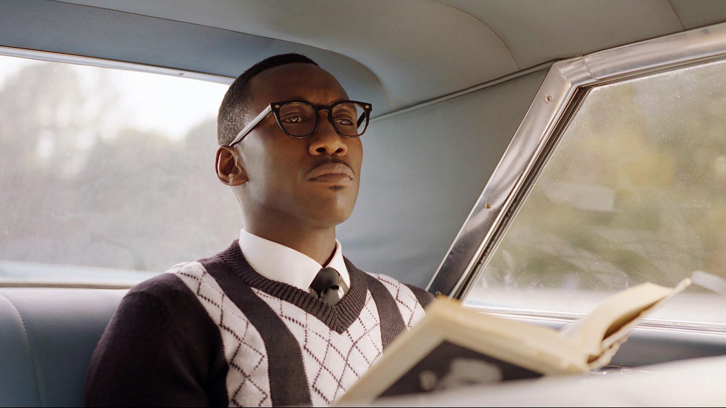 Oscars 2019: Mahershala Ali in "Green Book" Mahershala Ali in "Green Book"