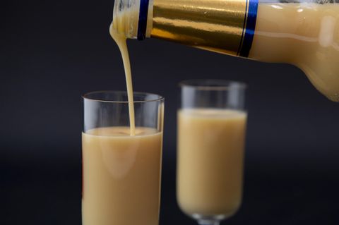 Eierlikör-Flasche
