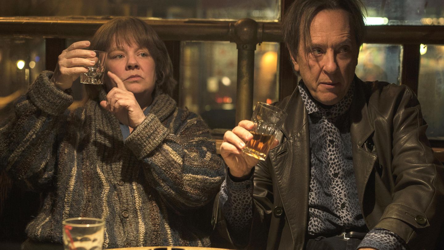 Richard E. Grant in "Can You Ever Forgive Me?