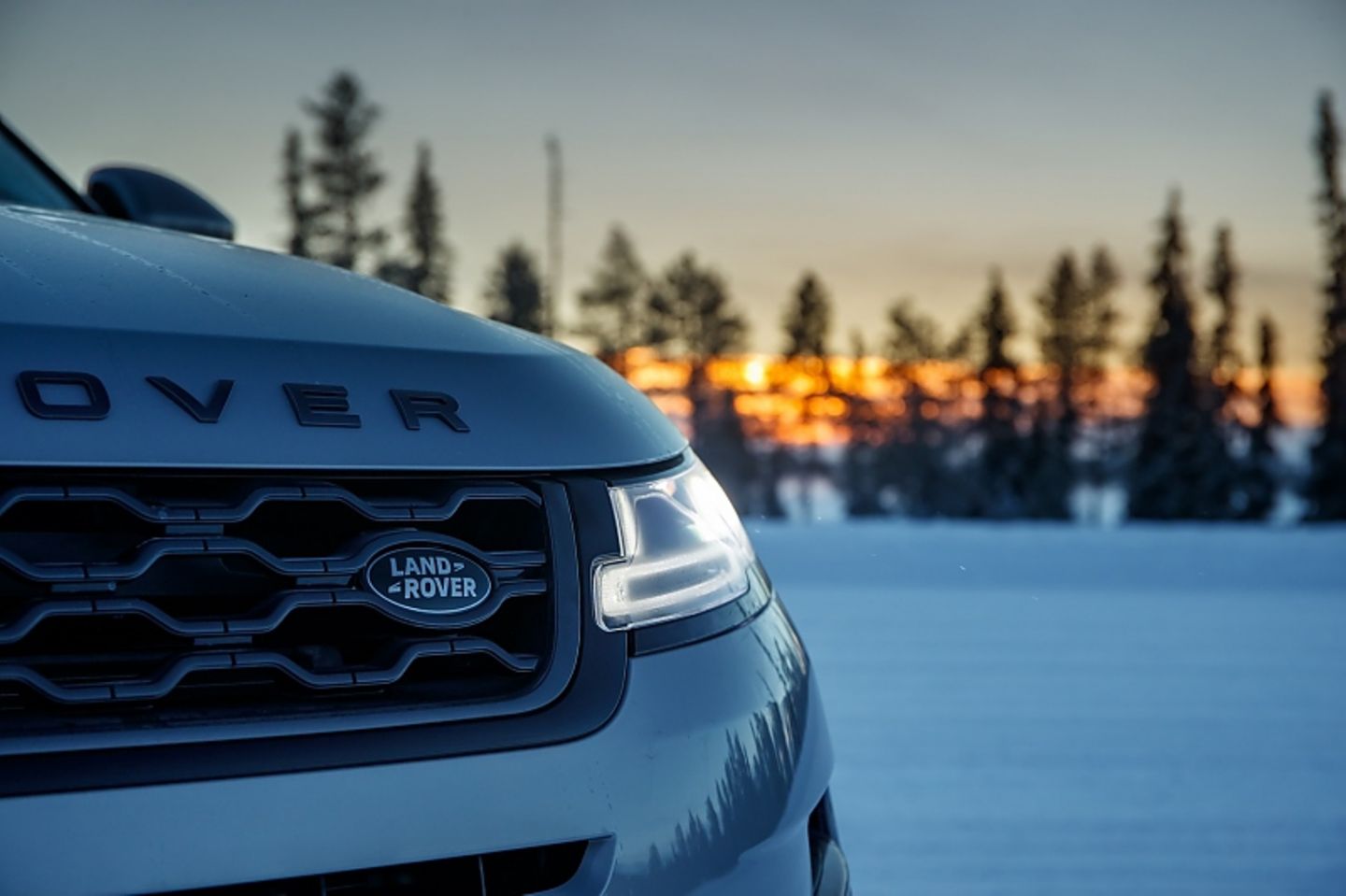 Der Range Rover Evoque II kostet mindestens 37.350 Euro