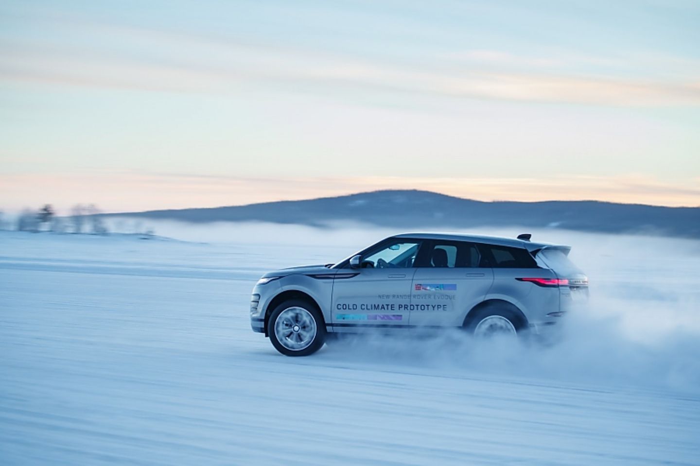 Der Range Rover Evoque II hat einen Hang-On-Allradantrieb