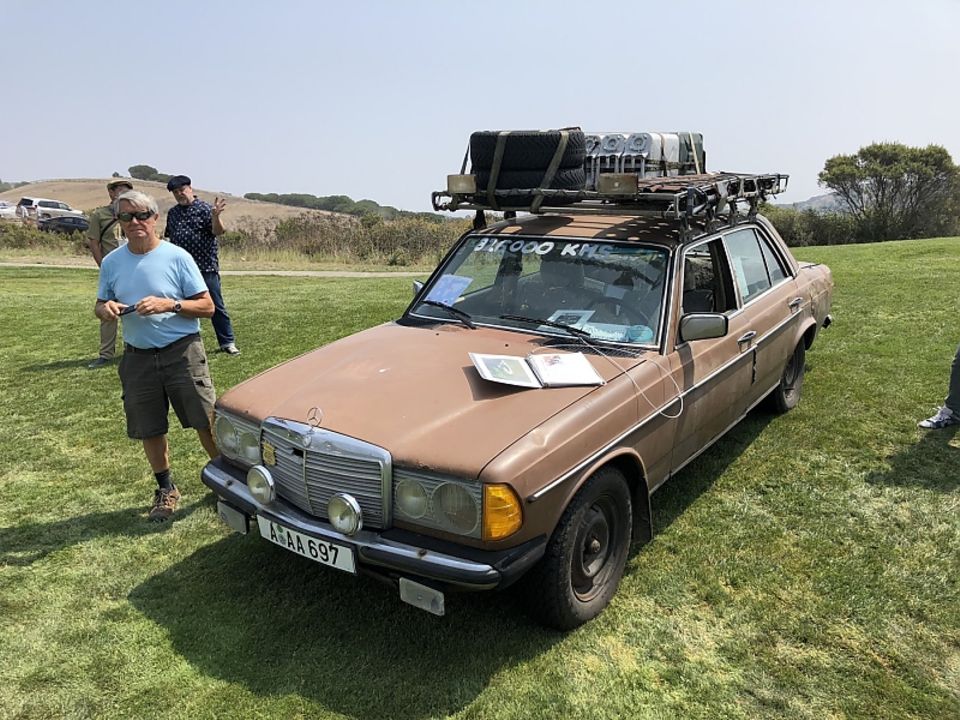 Mercedes 200 D - der braune Benz von 1982 Mercedes 200 D - der braune Benz von 1982