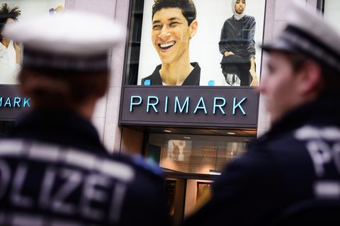 Primark-Kunde findet offenbar menschlichen Knochen in einer Socke