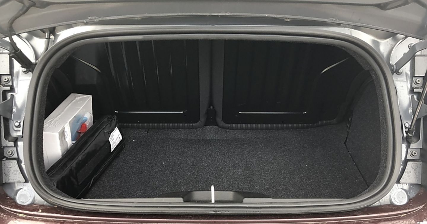 Fiat 500C 1.2 Collezione - auch der Kofferrau reicht allemal