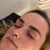 Microblading: Augenbrauen-Selbstversuch