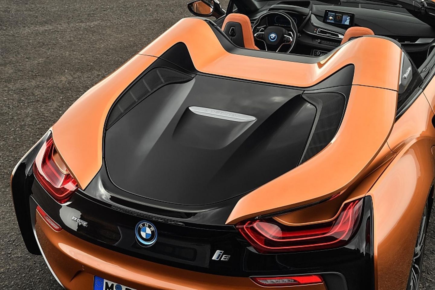 BMW i8 Roadster - leider etwas zu schwach auf der Brust