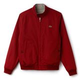 Date-Outfit: Rote Bomberjacke von Lacoste