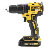 Zweitplatziertes Gerät 18-Volt  Dewalt DCD777S2T  Note: gut (2,0)  Preis: 155 Euro  Gerät mit der besten Ausdauerleistung  Unser Preistipp: 155 Euro im Set mit Koffer und Zweitakku.