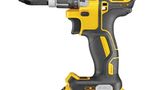 Testsieger Schlagschrauber  Dewalt DCD796 D2-Qw  Preis: 245 Euro  Note: gut (1,9)  Das Gerät von Dewalt bohrt selbst in Beton zügig. Mit nur  1,6 Kilogramm ist das Gerät auch nicht allzu schwer.