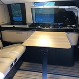 Auf Wunsch gibt es im Mercedes V-Klasse Marco Polo eine Küchenzeile