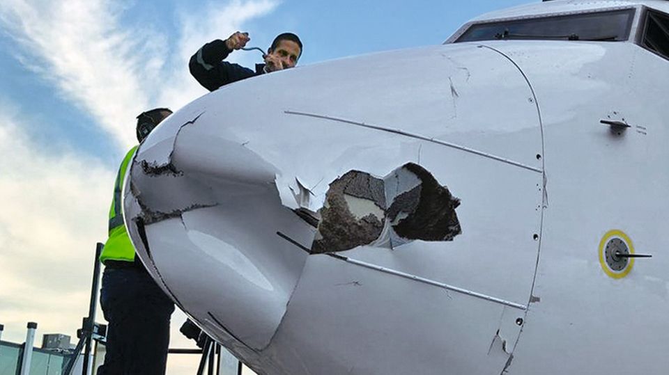 Gefahr für den Luftverkehr: Crash: die Nase einer Boeing 737 der Aeromexico in Tijuana im Dezember 2018 Crash: die Nase einer Boeing 737 der Aeromexico in Tijuana im Dezember 2018
