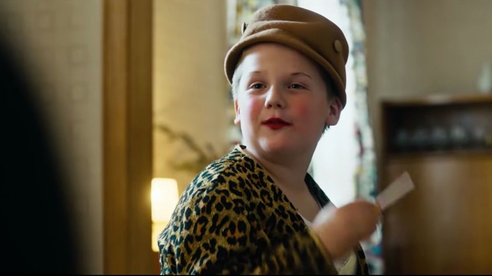 Biografie von Hape Kerkeling: Trailer: "Der Junge muss an die frische Luft" Biografie von Hape Kerkeling: Trailer: "Der Junge muss an die frische Luft"