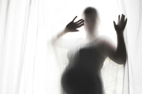 Eine 23-Jährige tötet ihre neugeborenen Zwillinge. Die Strafe: ein Jahr Gefängnis