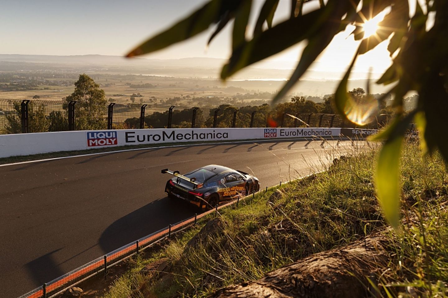 Audi R8 LMS 2019 in Bathurst