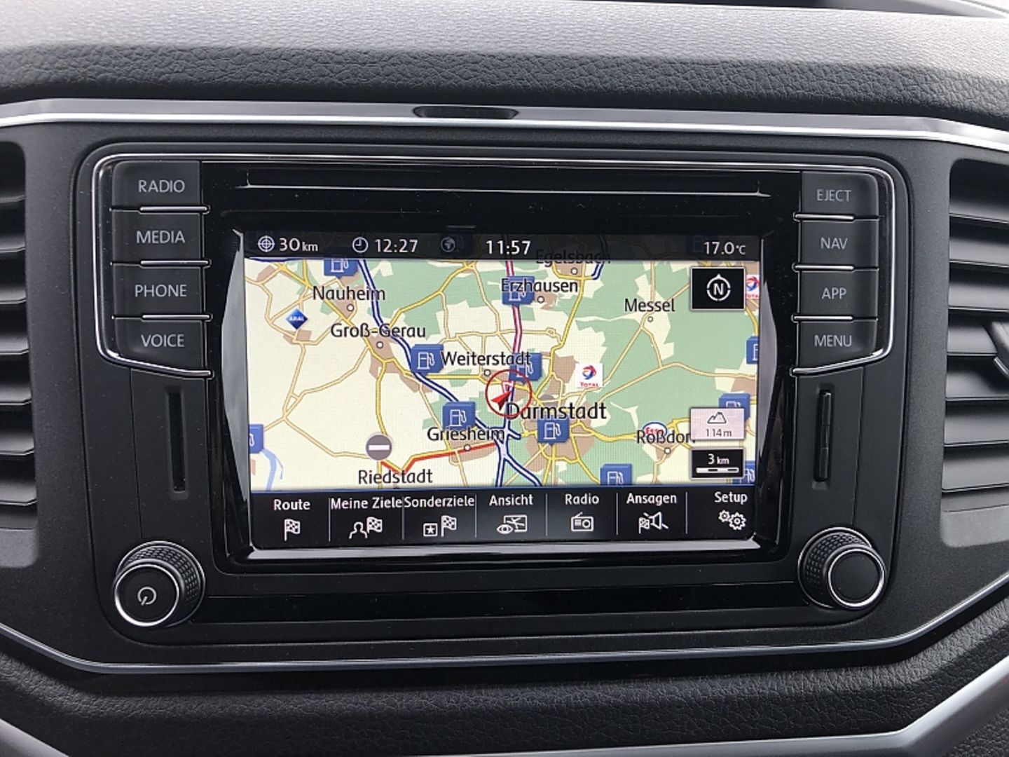 VW Amarok 3.0 TDI V6 4motion - betagte Navigation