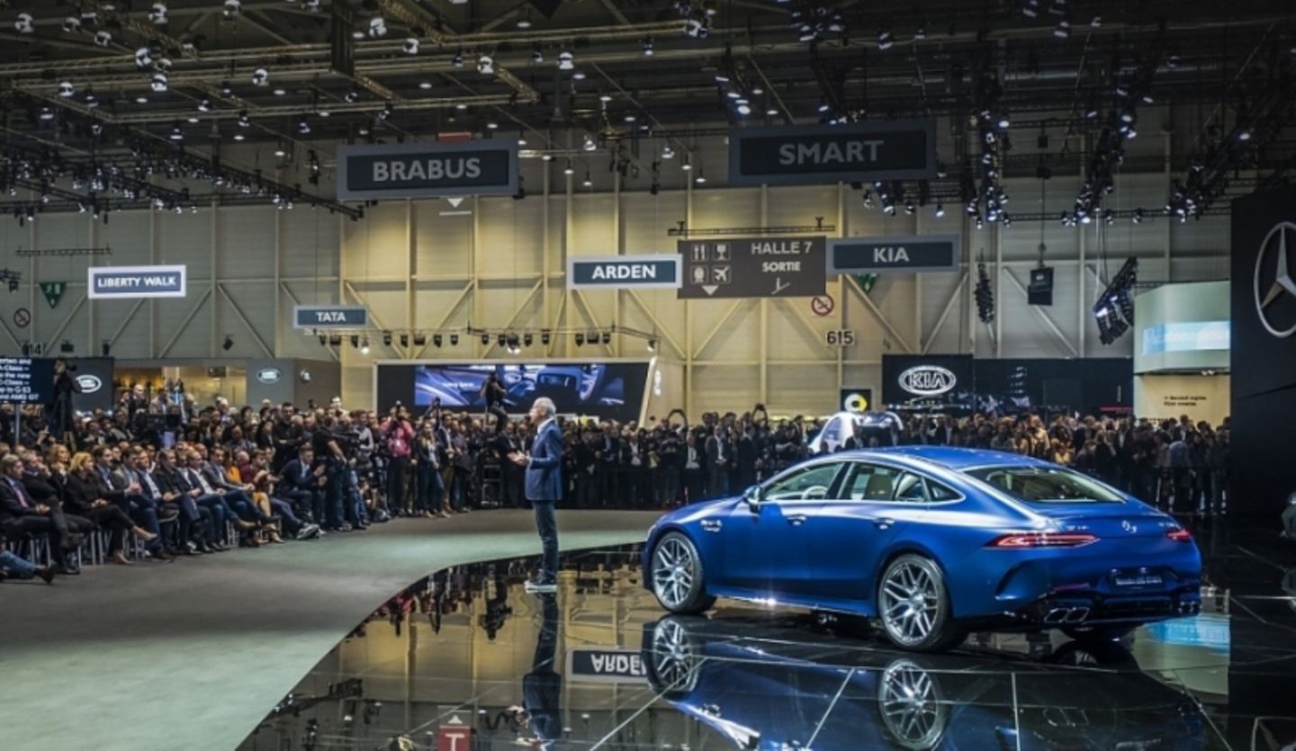 Das ist Interesse ist nach wie vor groß: Daimler auf dem 88. Genfer Salon