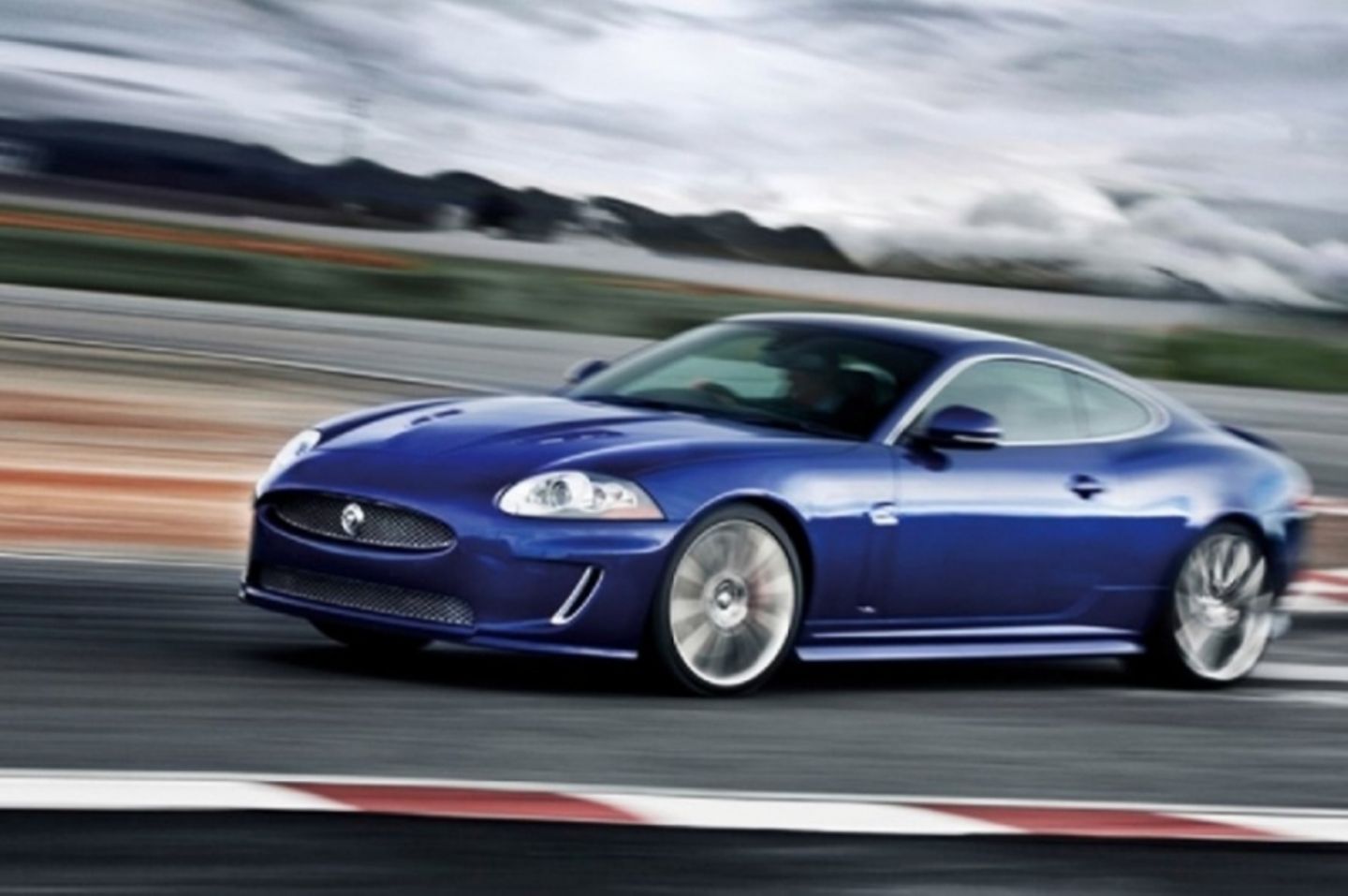 Genf 2010: Jaguar XKR
