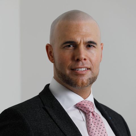 Niederlande: Der frühere Parlamentsabgeordnete Joram van Klaveren ist zum Islam konvertiert