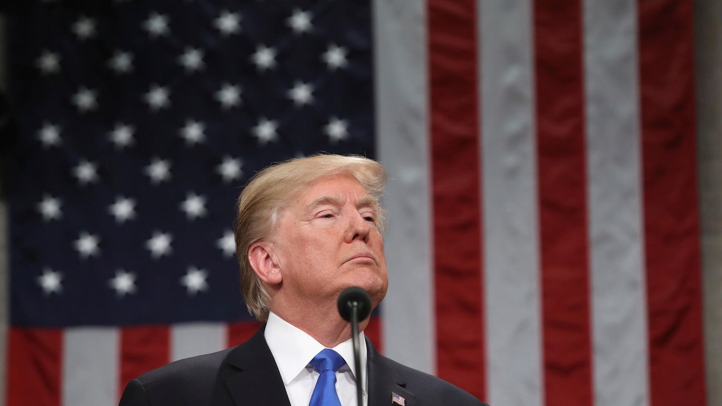 Donald Trump twittert vor der State of the Union