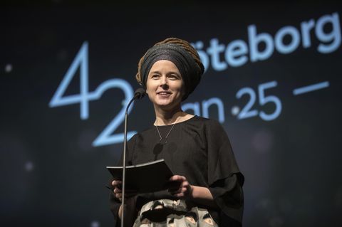 Schwenden Amanda Lind Frisur