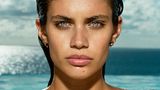 Victoria's Secret Model Sara Sampaio posiert für Russell James