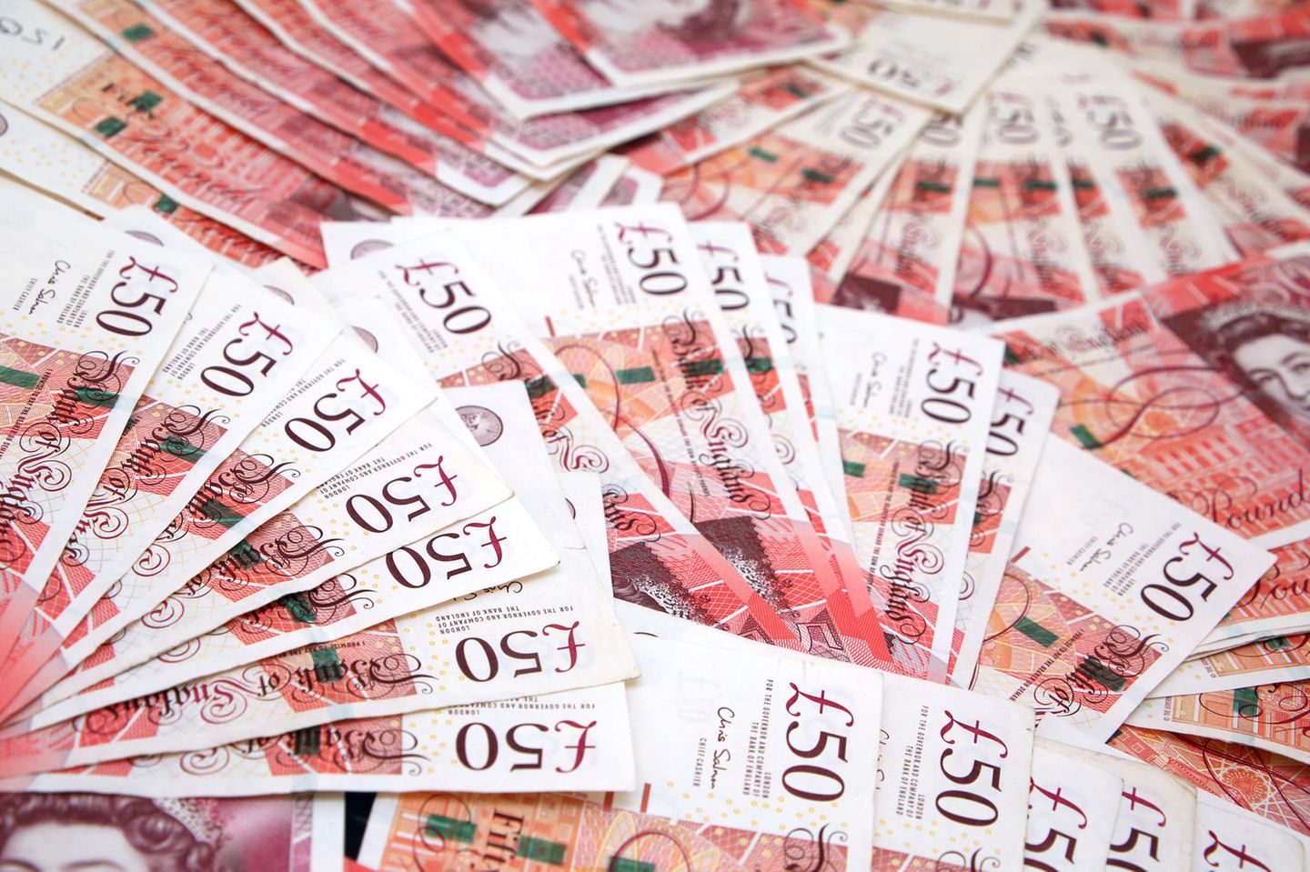 Student erhält aus Versehen neun Millionen Pfund