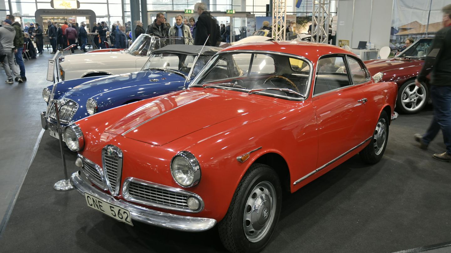 Alfa Romeo Giulietta Sprint von 1962. Laut Verkaufsofferte: Neu gekauft in Schweden, der letzte Besitzer hatte den Wagen von 1982 bis 2017. Der Wagen wird angeboten für 36.900 Euro.