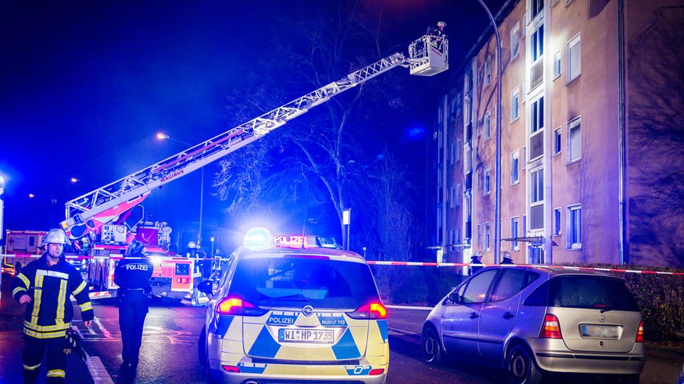 nachrichten deutschland - sprung aus fenster nachrichten deutschland - sprung aus fenster