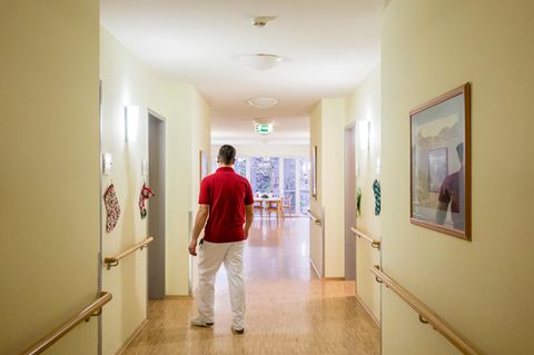 Der Medizinische Dienst der Krankenkassen überprüft die Situation in deutschen Pflegeheimen