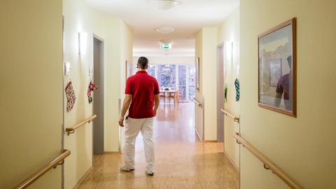 Der Medizinische Dienst der Krankenkassen überprüft die Situation in deutschen Pflegeheimen