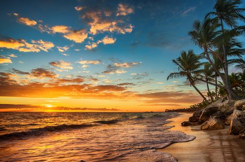 Eine Insel im Sonnenuntergang