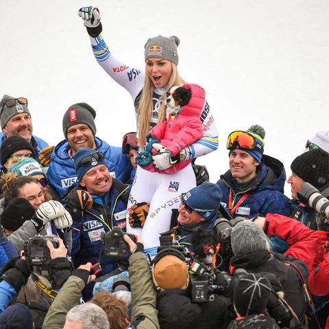 Lindsey Vonn feiert ihren Abschied mit einer WM-Bronzemedaille in der Abfahrt