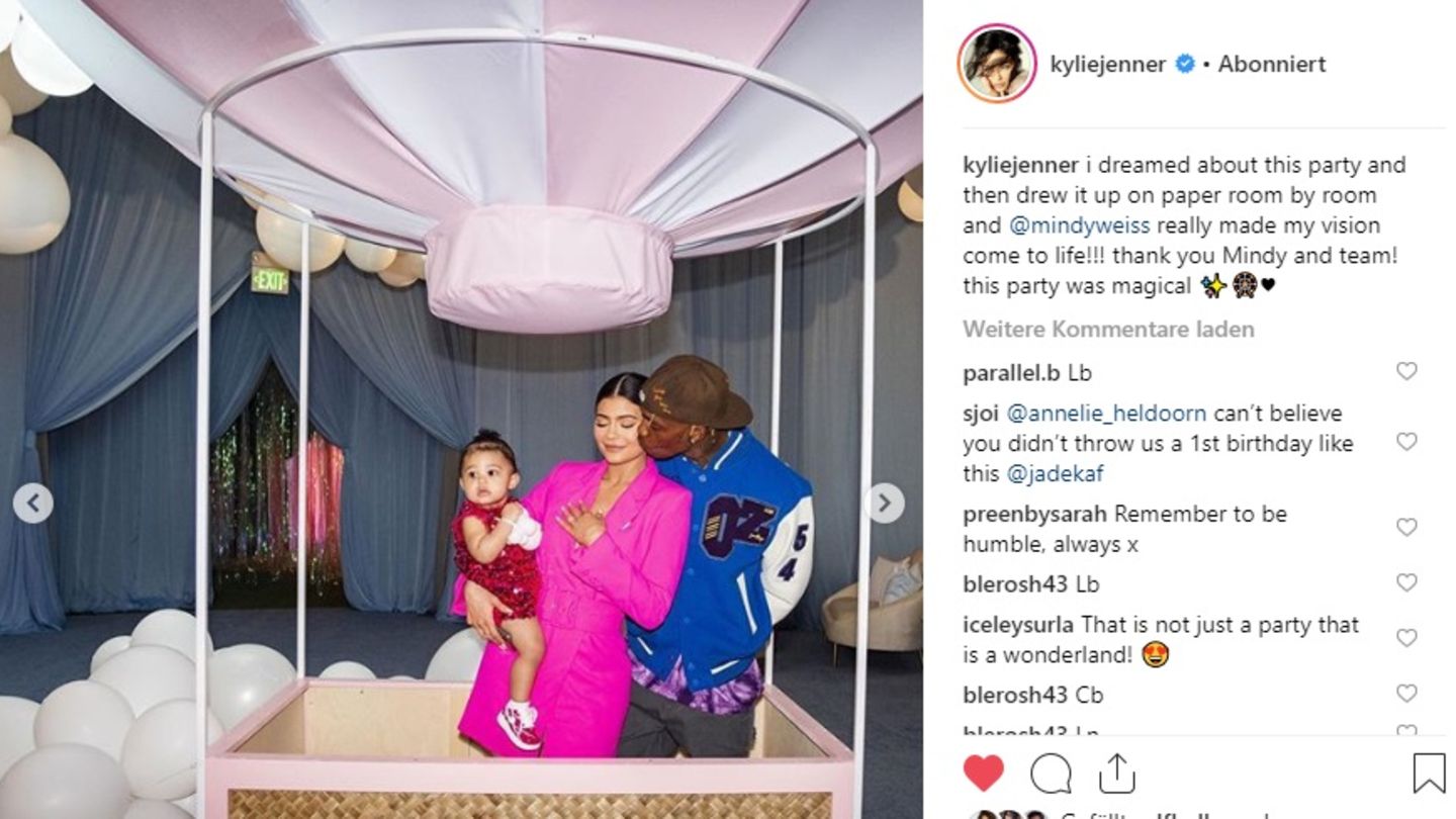 Kylie Jenner, Travis Scott und Tochter Stormi auf deren einjährigen Geburtstagsparty