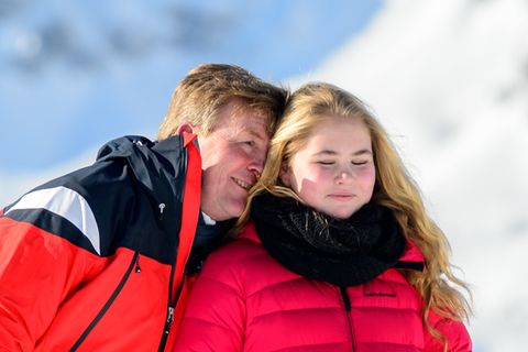 König Willem-Alexander und seine Tochter Amalia
