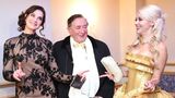 Brooke Shields mit Richard und Cathy Lugner beim Opernball 2016