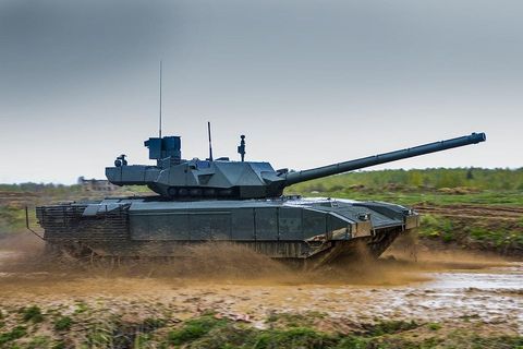 T-14 Armata (MBT) während einer Übung