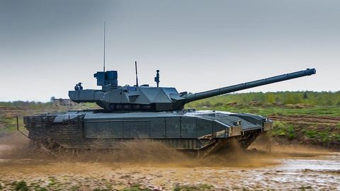 T-14 Armata (MBT) während einer Übung